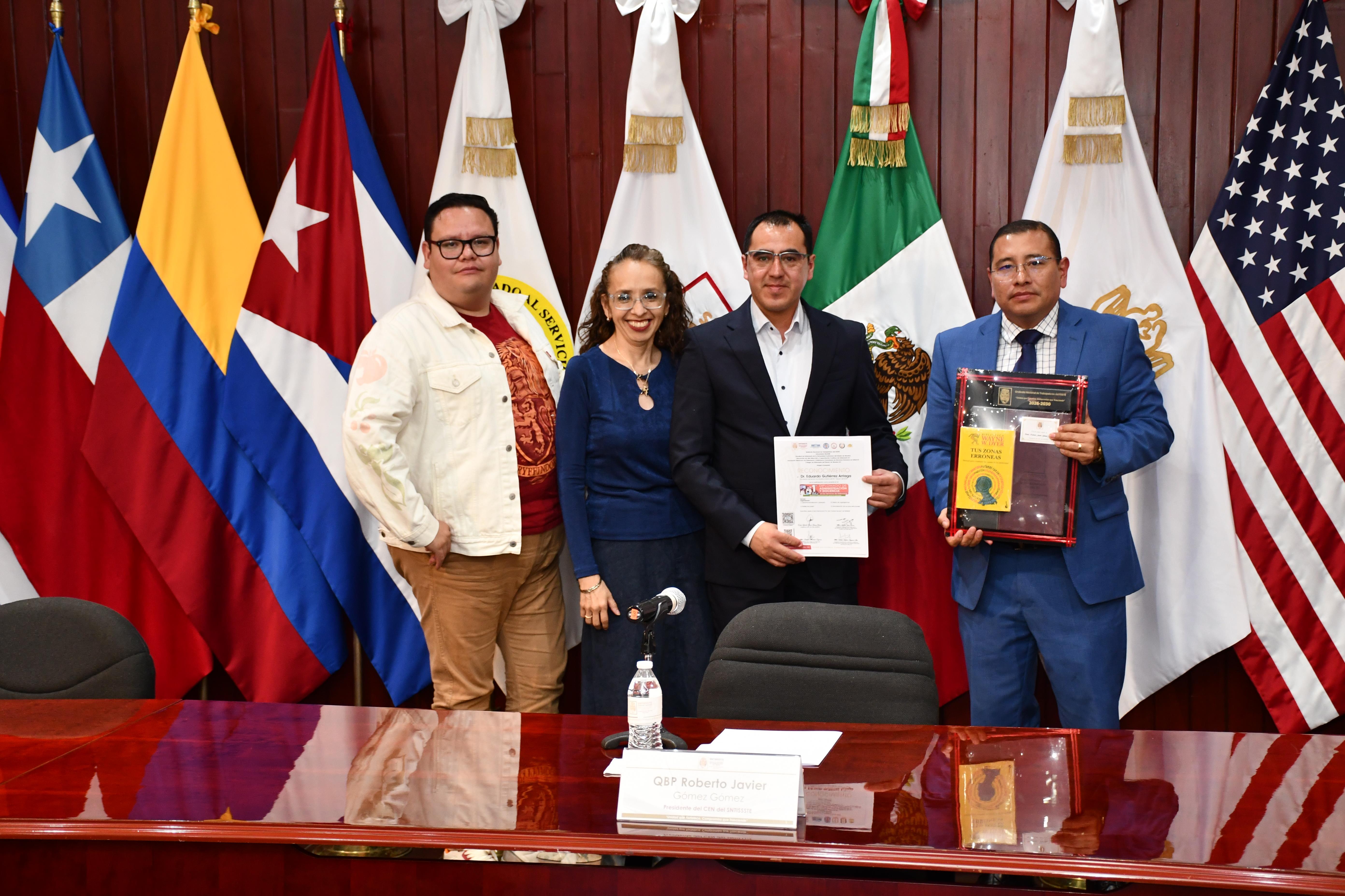 1er Diplomado de "Administración y Docencia en los Servicios de Enfermería"